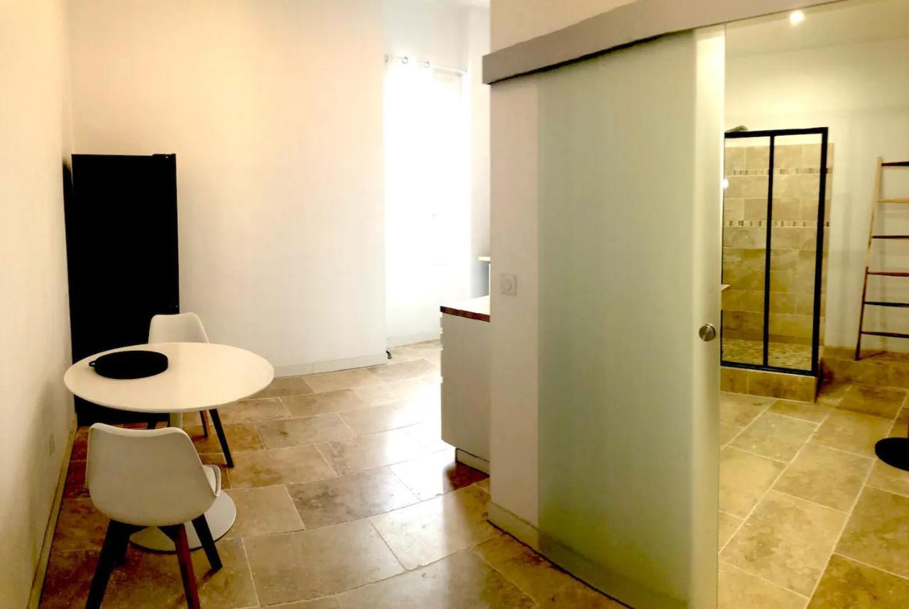 Nemausa Apartis Nîmes Exteriör bild