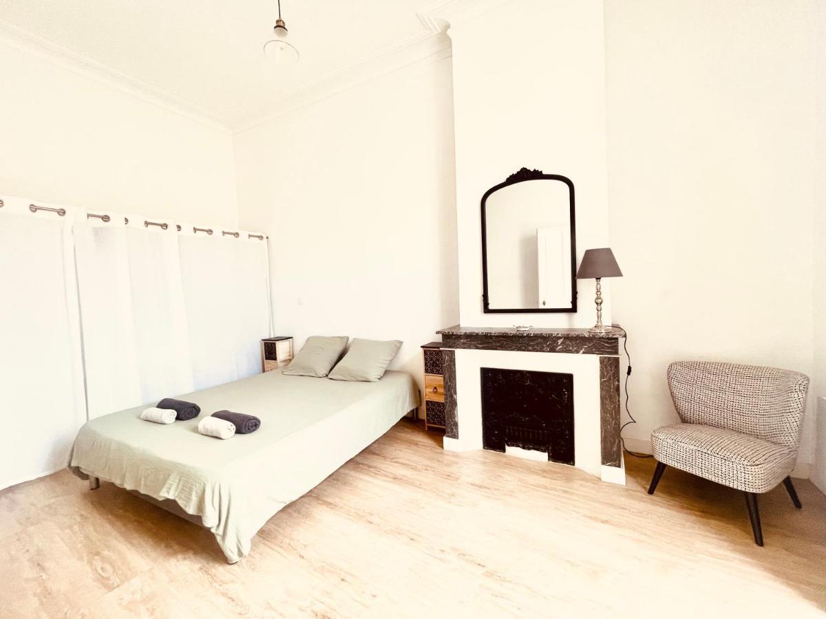 Nemausa Apartis Nîmes Exteriör bild
